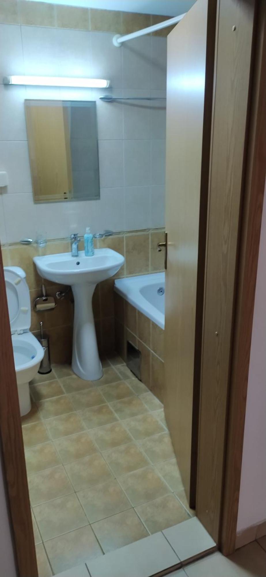 Ap Apartment Near Center Park سكوبجي المظهر الخارجي الصورة